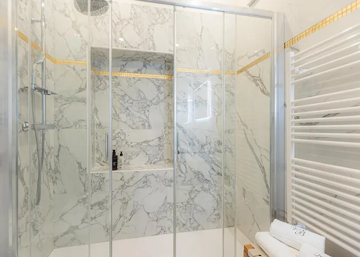 In - Bramante Luxury דירה